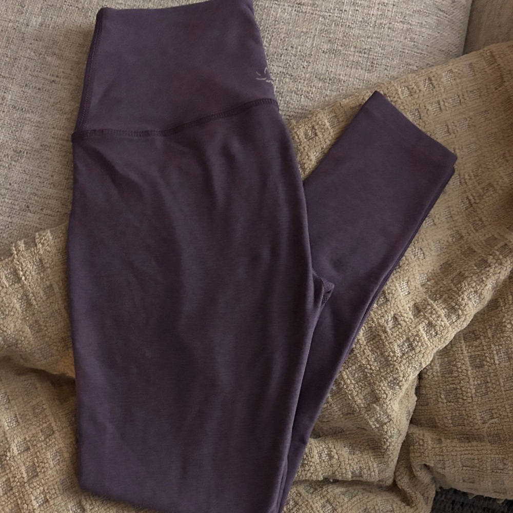Beyond Yoga Purple High-Waisted Leggings